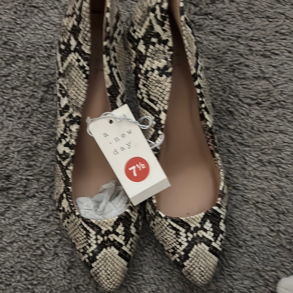 A New Day Women's Snakeskin Pumps